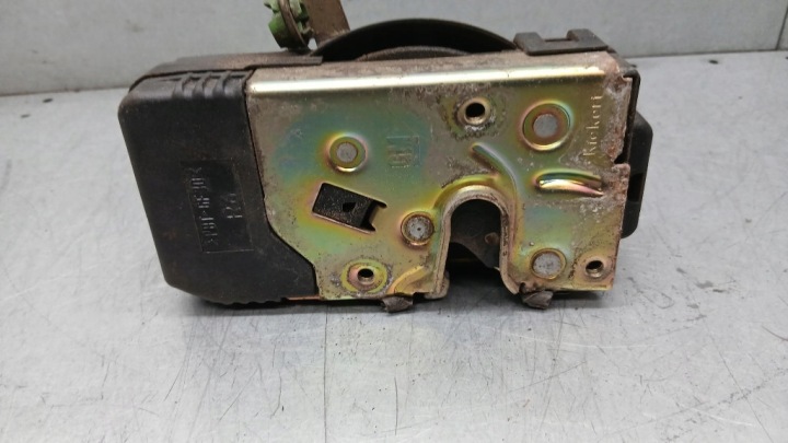 SERRURE DROIT AVANT OPEL ZAFIRA A 00R 1.8B 3PIN