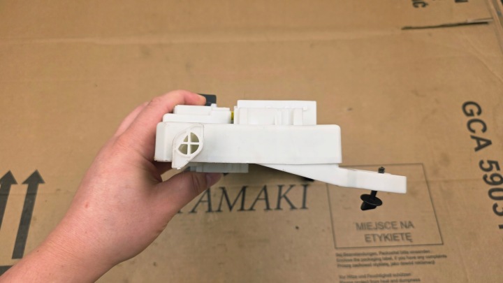 FORD FOCUS MK2 LIFT C-MAX RESTYLAGE KUGA MK1 MODULE BCM FUSIBLE 2010 ANNÉE 7M5T-14A073-JF