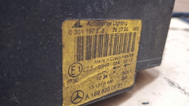 PHARE DROIT AVANT MERCEDES W169 2006R EUROPE A1698200661