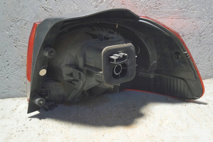VW GOLF VI PHARE GAUCHE ARRIÈRE (S2281)