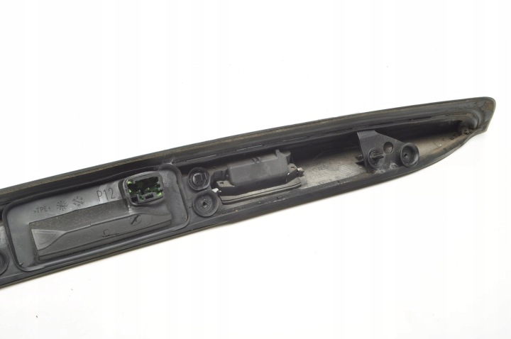 VOLVO V50 CACHE MOULURE COUVERCLES DE COFFRE LIFT UNIVERSEL 30753026