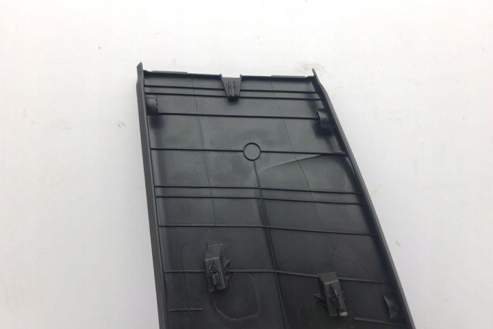 GAUCHE LATÉRALE PROTECTION MONTANTS AUDI A4 AVANT (8W5, B9) 8W0867240A 2.0L DIESEL