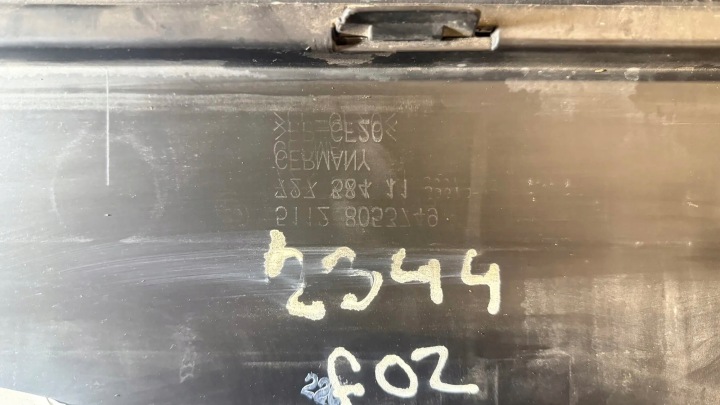 PARE-CHOCS ARRIÈRE BMW 7 (F01, F02) 51127898876 4.4L GASOLINE 331KW 2014