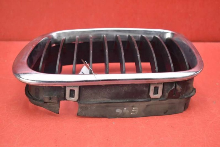 CALANDRE GRILLE RÉSERVOIR GAUCHE CHROME 8159623 BMW E46 97-03