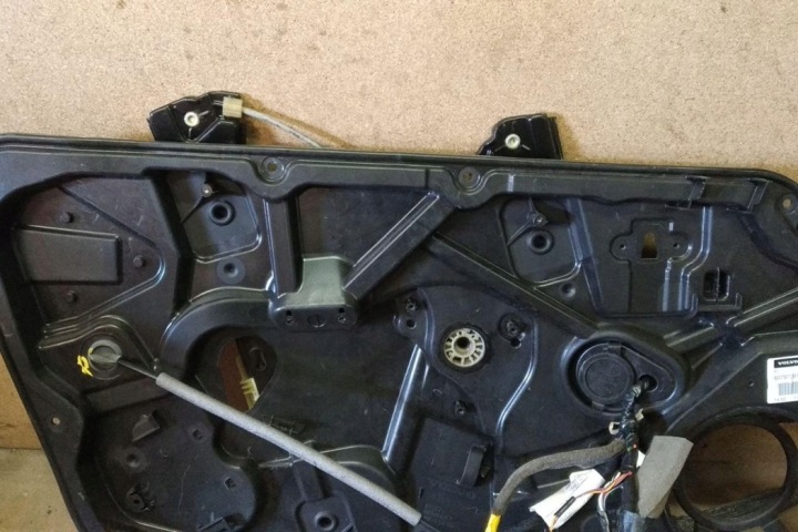ÉLÉVATEUR VITRES ARRIÈRE GAUCHES PORTES VOLVO V60 30784310 1.6L DIESEL 84KW