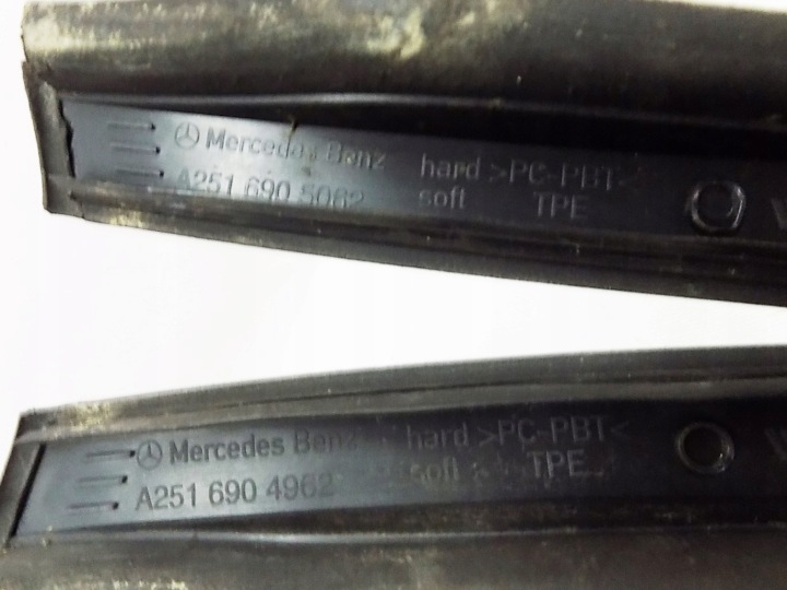 BAGUETTES VITRES AVANT MERCEDES R-KLASA W251