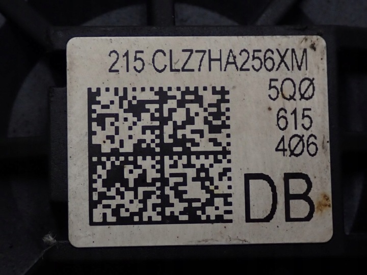 ÉTRIER DE FREIN DE FREIN PETIT MOTEUR DROIT ARRIÈRE ARRIÈRE AUDI A3 8V 2017R 5Q0615406DB