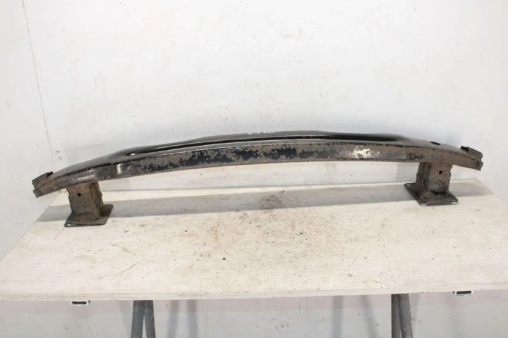 POUTRE PARE-CHOCS ARRIÈRE AUDI 8U0807006 DIESEL 110KW 2012