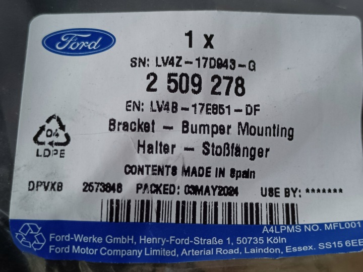 FORD KUGA MK3 20- GLISSIÈRE FIXATION SUPPORT PARE-CHOCS GAUCHE ARRIÈRE LV4B-17E851-DF