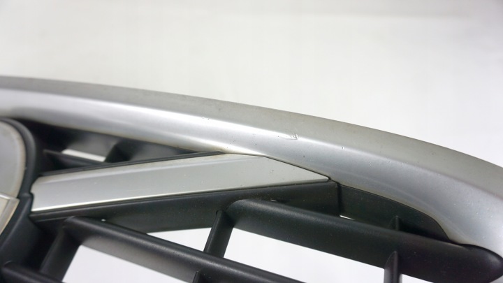 CALANDRE AVANT GRILLE CALANDRE INSIGNE VOLVO S40 2 II LIFT R-DESIGN V50 RESTYLAGE 07-10
