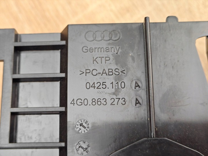 ORIGINAL BOÎTE À GANTS DÉCOR TUNNELS AUDI A6 C7 4G0863273A 34KM AJ3