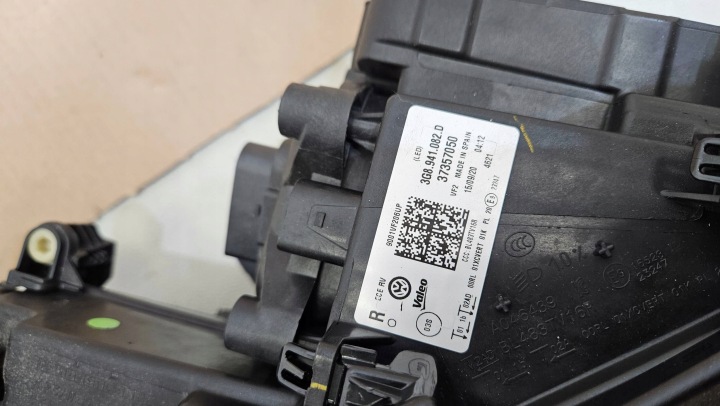 PHARE AVANT AVANT DROITE VW ARTEON 3G8 3G8941082D