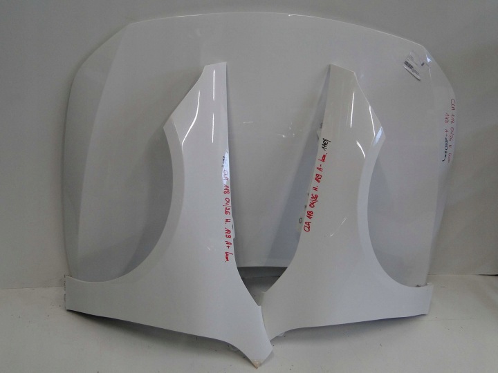 MERCEDES AILE DROIT AVANT AVANT BLANC 149 CLA 118 C118 X118 W118