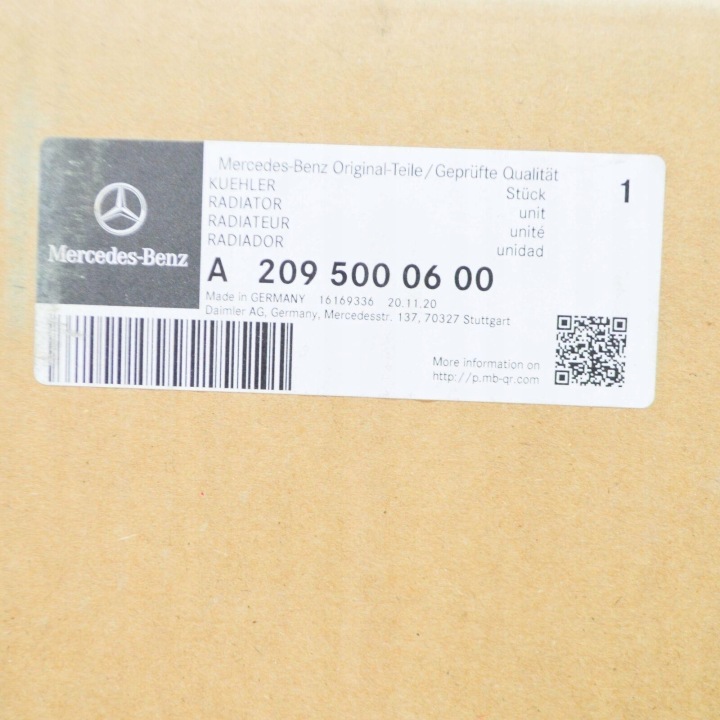 RADIATOR MERCEDES A209 C204 C209 C219 R230 S204 S211