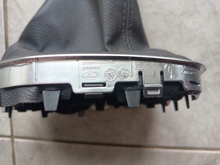 POMMEAU DE VITESSE CARTER LEVIER DE VITESSES CHANGEMENTS VITESSE FORD FIESTA MK7