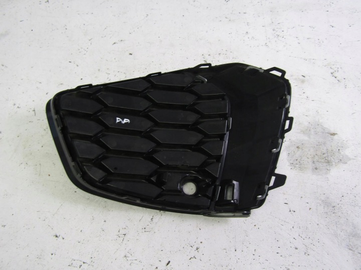 AUDI A3 8Y S-LINE GRILLE PARE-CHOCS GAUCHE AVANT 8Y0807681C