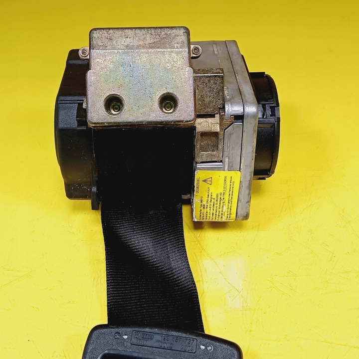 CEINTURE DE SÉCURITÉ DROIT ARRIÈRE VW PASSAT B5 BERLINE 5D 00064684 NR636