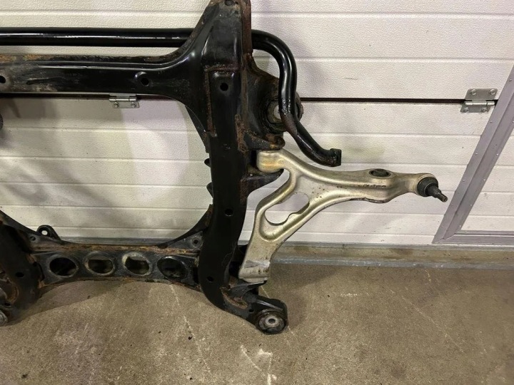 CHÂSSIS AVANT PORSCHE CAYENNE (92A) 7L0499311E 3.0L 2015
