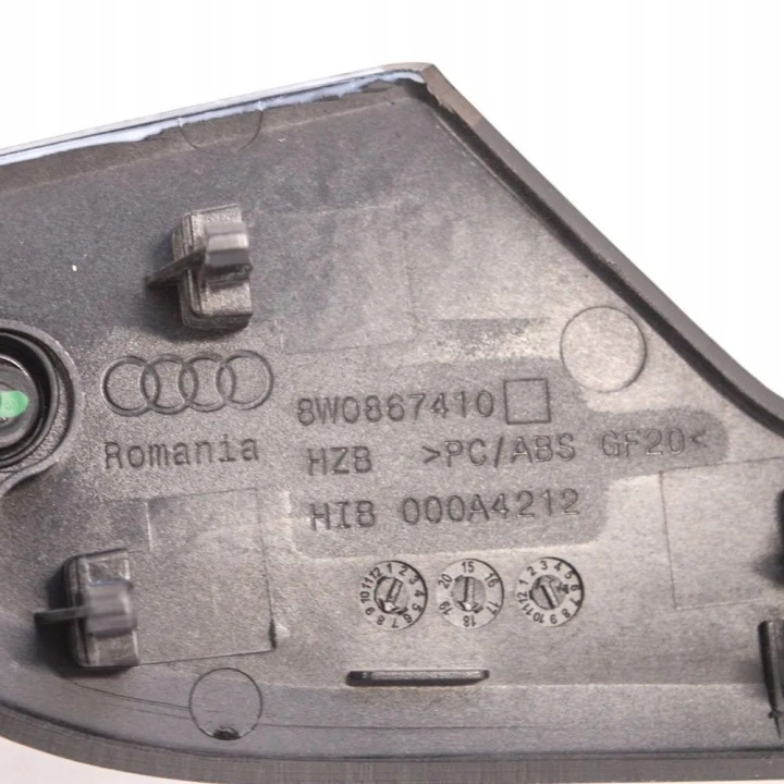 AUDI A4 B9 MOULURE INTÉRIEURE PORTES AVANT DROITS 8W0867410RORYGINALNA