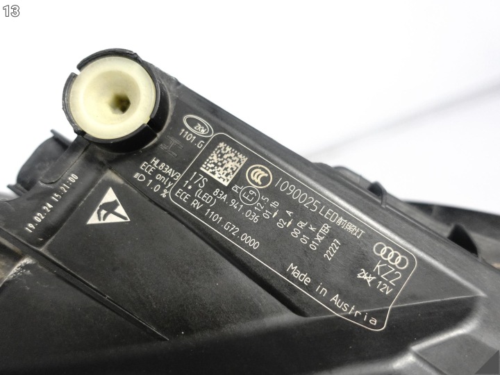 AUDI Q3 SQ3 II F3 83A 18-25 PHARE MATRIX COMPLET LED DROITE AVANT EUROPE *036*