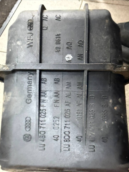 2004 VOLKSWAGEN PASSAT B5.5 CRIC CHANGEMENTS VITESSE 4B0711025F
