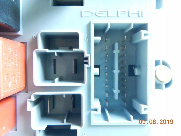 BOÎTE FUSIBLES FUSIBLE LANCIA YPSILON 03-09
