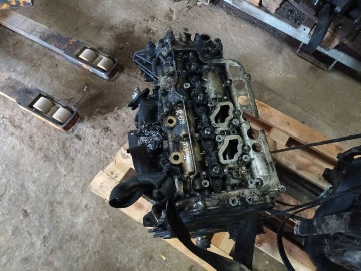 MOTEUR POTEAU INJECTEURS RENAULT TRAFFIC 2.0 D M9RA740