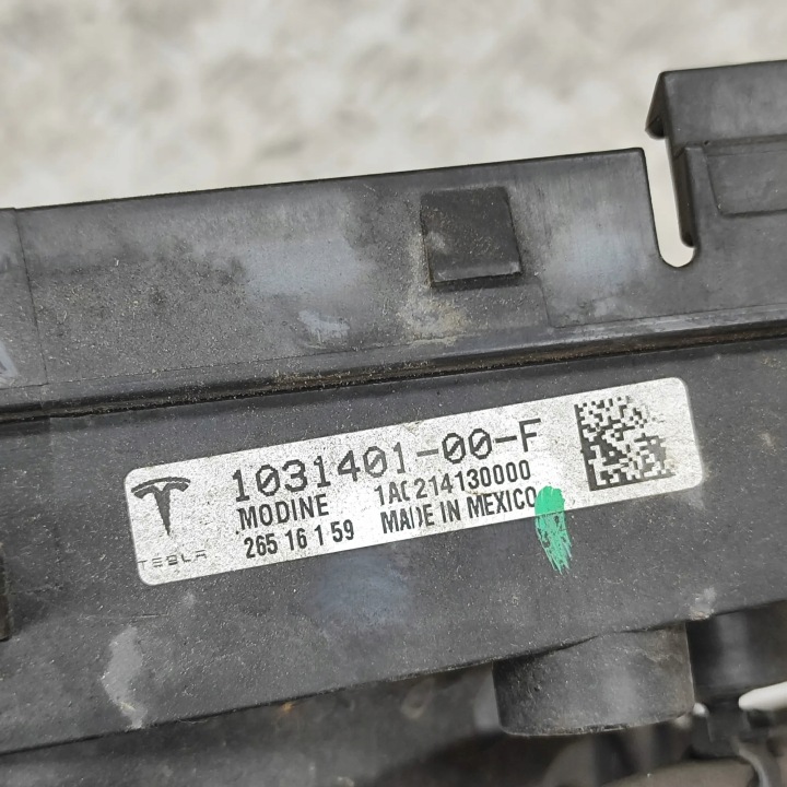 PANNEAU AVANT TESLA MODÈLE X 103140100F 33378181 385KW 2017