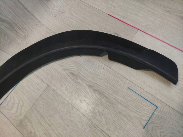 MITSUBISHI ECLIPSE CROSS MOULURE GARDE-BOUE GAUCHE ARRIÈRE 7400A511