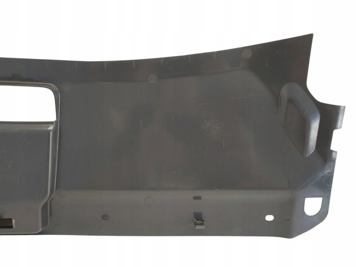AUDI Q3 8U0 SUPÉRIEURE PROTECTION PANNEAU AVANT
