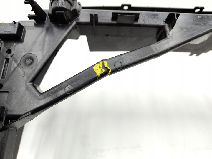 RENFORCEMENT PANNEAU AVANT AUDI A3 8Y0 8Y0805588