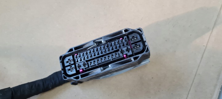 S3 8V BERLINE A3 PUCE PUCE POMPES FREINAGE SOUS RADAR 5Q0973374