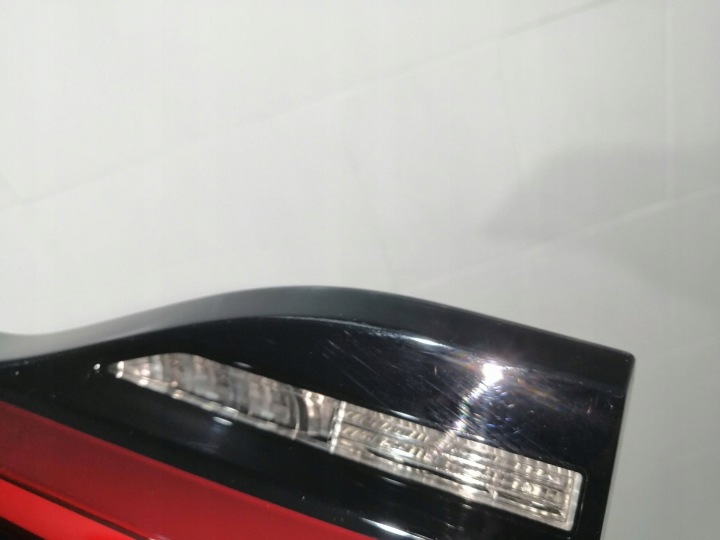 PHARE GAUCHE ARRIÈRE ARRIÈRE DANS COUVERCLE DE COFFRE BMW X3 G01 LCI LIFT HAL 9270