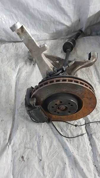 MERCEDES ML W166 SUSPENSION HUB FRONT RIGHT photo 1 - milautoparts-fr.ukrlive.com