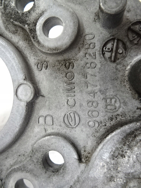 PEUGEOT PARTENAIRE III 1.6 HDI FIXATION POIGNÉE POMPES D'INJECTION 9684778280