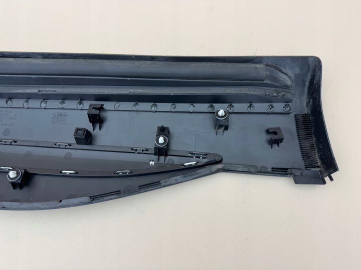 MG HS 20R- MOULURE PORTES GAUCHE ARRIÈRE GAUCHE ARRIÈRE 10423726