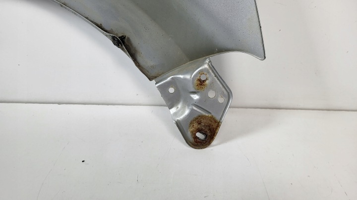 AILE GAUCHE AVANT AVANT DAIHATSU SIRION 2004-20010