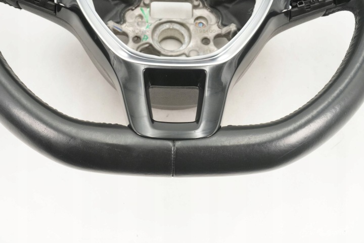 VOLANT CUIR MULTIFONCTIONNELLE VW PASSAT B8 5G0419091DJ
