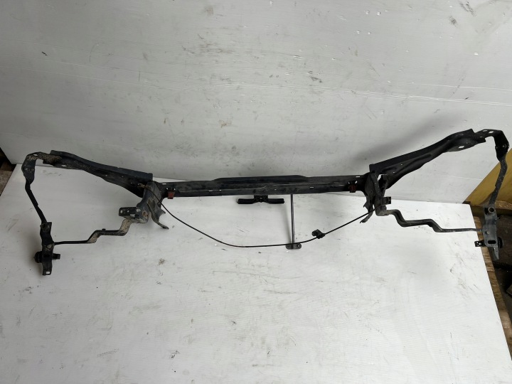PANNEAU AVANT RENFORCEMENT MERCEDES-BENZ C-2009 A2046200072