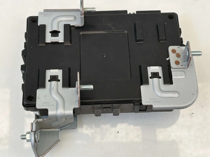 HYUNDAI KONA MODULE CONTRÔLEUR CONFORT EV MOTEUR ÉLECTRIQUE 954B0-K4430