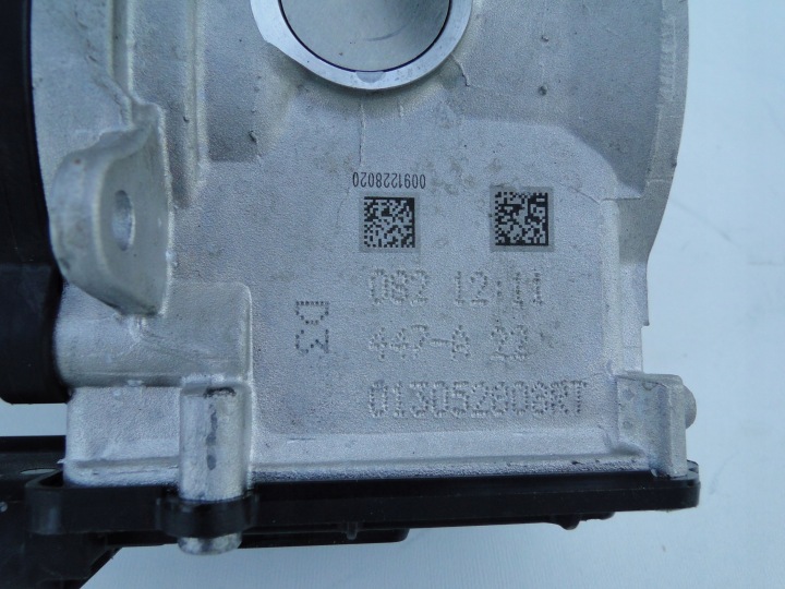 MERCEDES POMPE À EAU LIQUIDE A2542003000 GLC 254 X254 C254