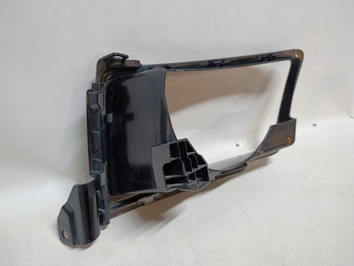 CHÂSSIS GRILLE PHARES AVANT DROITE LAND ROVER DEFENDER II 2 L8B2-13C024-AE