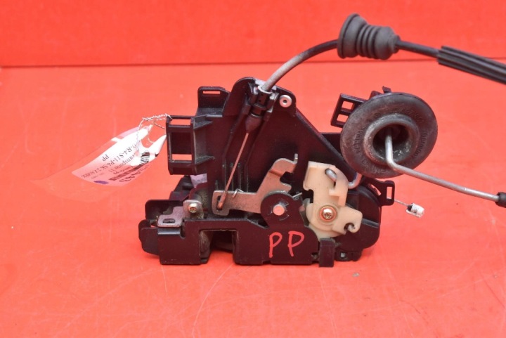 SERRURE DE PORTE DROIT AVANT AVANT EUROPE 3B1837016 VW TRANSPORTER T5 03-09
