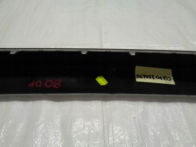 PEUGEOT PARTENAIRE III MOULURE PARE-CHOCS AVANT REVÊTEMENT 9677770177
