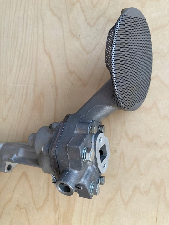 POMPE HUILES FSO POLONEZ NEUF ORIGINAL
