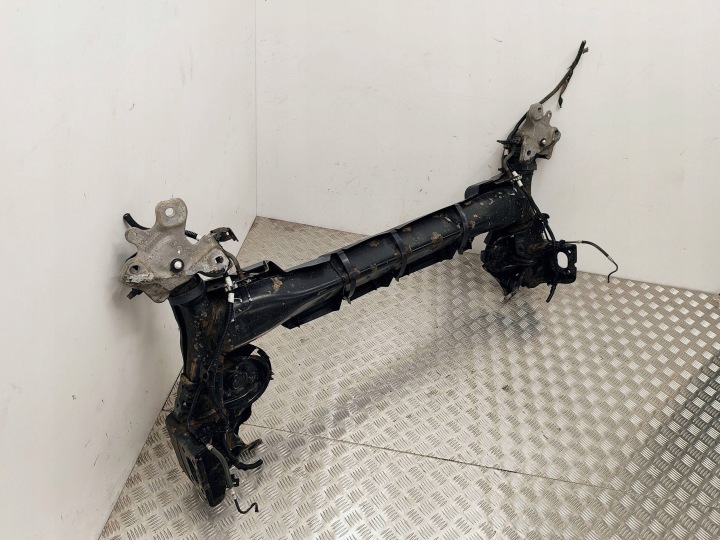 RENAULT OE 432152466R FIXATION POUTRES