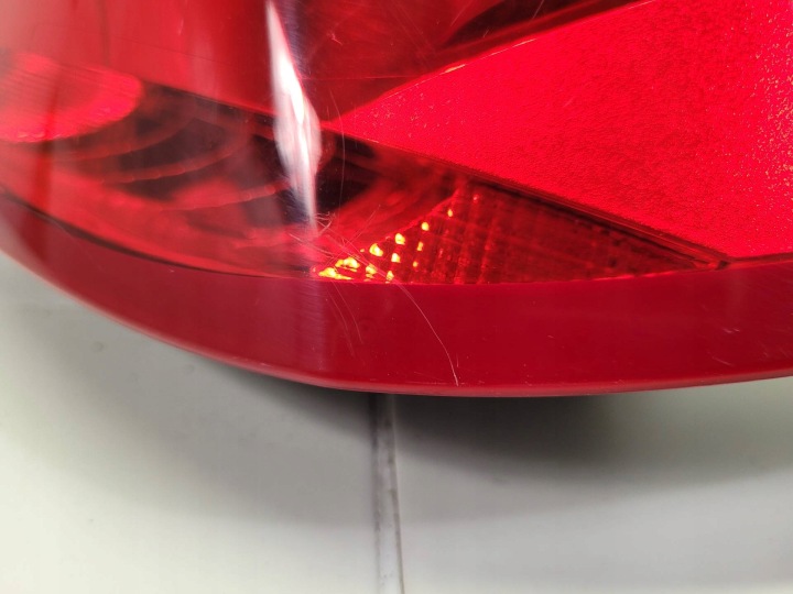PHARE ARRIÈRE DROITE CÔTÉ FORD FIESTA 7 2019 H1BB-13404-AH