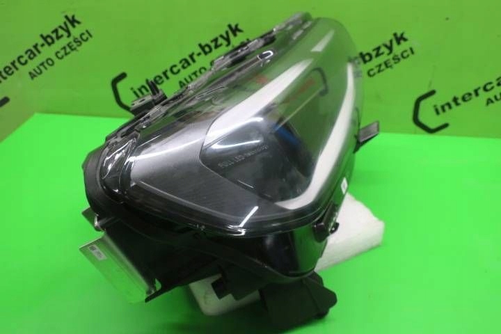 PROJECTEUR DROIT TOYOTA PROACE CITY 9856999880 LIFT COMPLET LED 2024 2025 2026