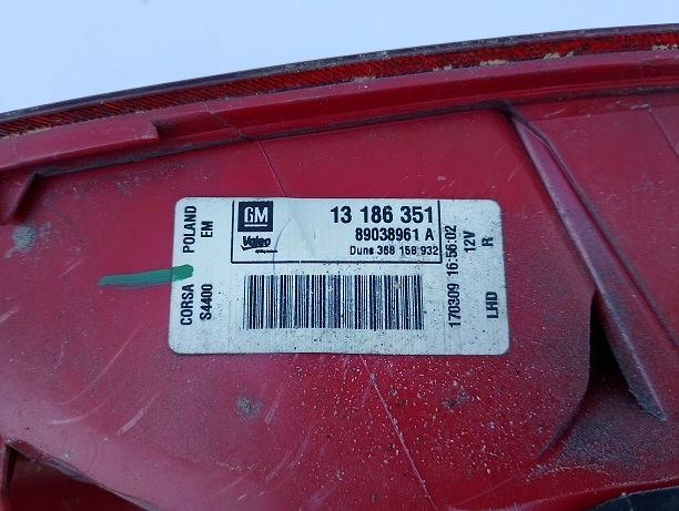 PHARE ARRIÈRE GAUCHE OU DROITE OPEL CORSA D 13186350 OU 13186351