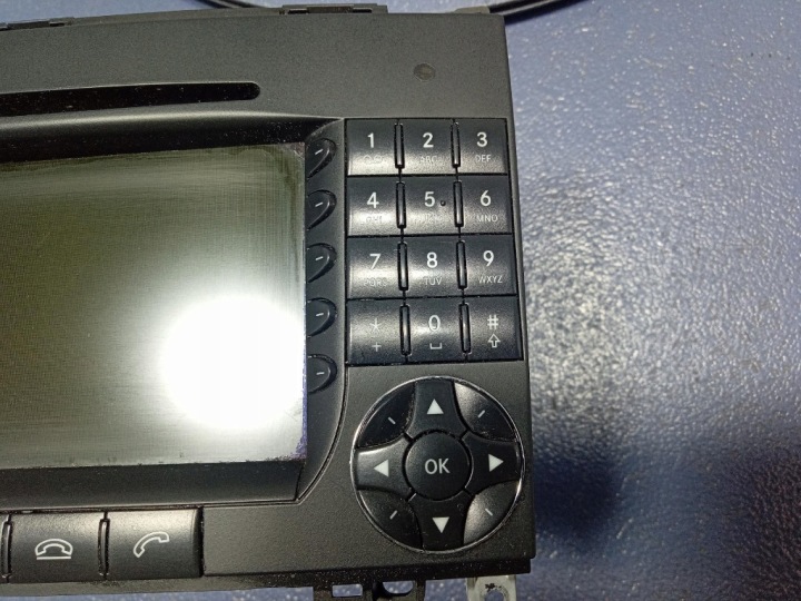 MERCEDES A CLASSE W169 RADIO NAVIGATION COMAND APS A1698209989